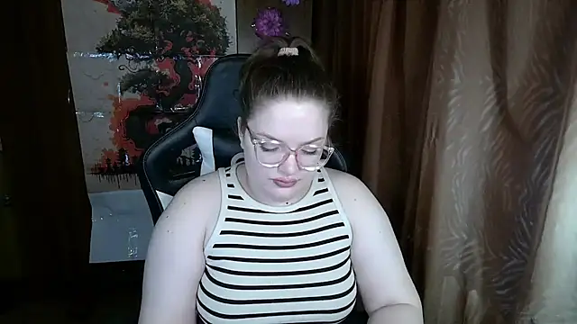 Teasing Dora online show from 03/11/26, 01:11