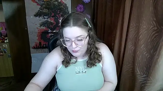 Teasing Dora online show from 03/12/26, 12:22