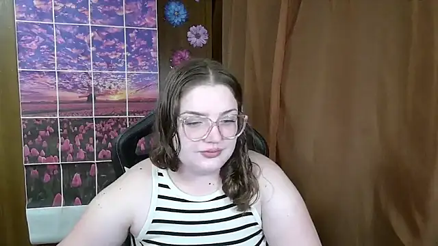 Snapshot of Teasing_Dora chatting on 06/30/26, 06:09 Teasing Dora online show from 06/30/26, 06:09