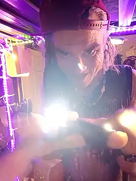 Snapshot of AllucyLu chatting on 03/02/26, 03:41 AllucyLu online show from 03/02/26, 03:41