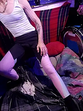 Snapshot of AllucyLu chatting on 03/02/26, 07:15 AllucyLu online show from 03/02/26, 07:15