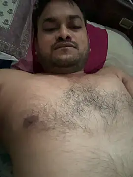 Snapshot of Jagjit07 chatting on 07/11/26, 05:21 Jagjit07 online show from 07/11/26, 05:21