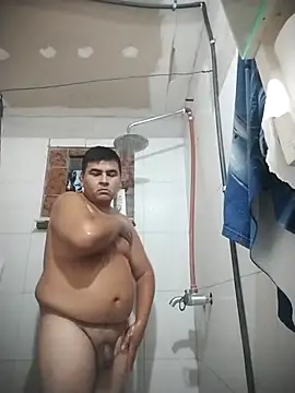 Snapshot of Sergiowooo chatting on 02/28/26, 04:35 Sergiowooo online show from 02/28/26, 04:35