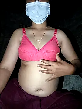 Snapshot of Sexy_--2 chatting on 02/21/26, 06:31 Sexy --2 online show from 02/21/26, 06:31