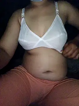 Snapshot of Sexy_--2 chatting on 02/22/26, 06:39 Sexy --2 online show from 02/22/26, 06:39