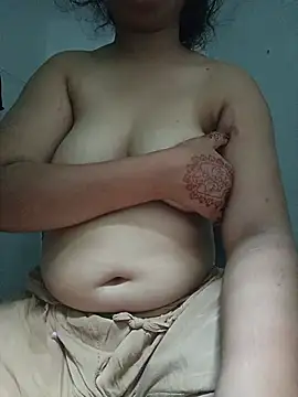 Snapshot of Sexy_--2 chatting on 07/16/26, 02:39 Sexy --2 online show from 07/16/26, 02:39
