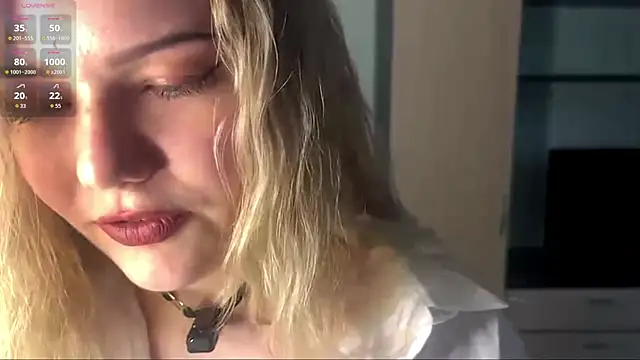 Velmiora online show from 04/01/26, 03:42