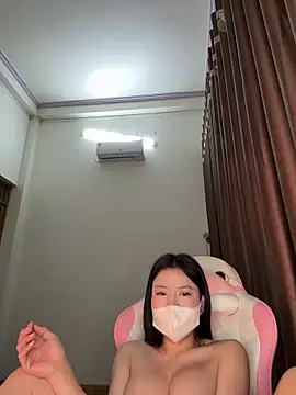 Snapshot of wang1472581 chatting on 02/13/26, 09:38 wang1472581 online show from 02/13/26, 09:38