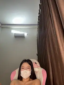 Snapshot of wang1472581 chatting on 02/25/26, 09:30 wang1472581 online show from 02/25/26, 09:30