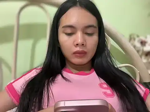 Snapshot of devine_goddess chatting on 02/26/26, 12:42 devine goddess online show from 02/26/26, 12:42