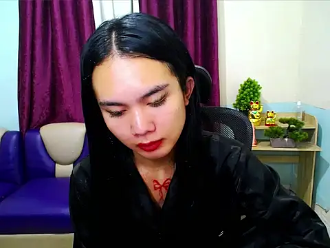 devine goddess online show from 04/05/26, 01:47