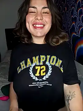 Kennya Rodriguez online show from 03/20/25, 03:45