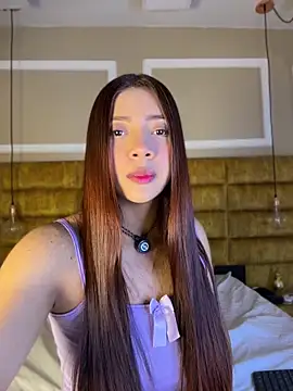 Pushaina  1 online show from 04/25/26, 04:37