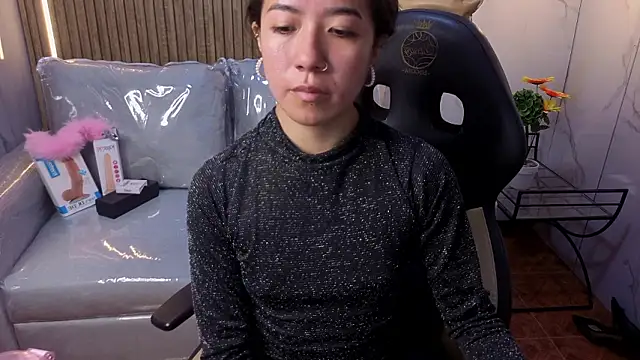 Snapshot of Lynn_turner chatting on 02/11/26, 01:27 Lynn turner online show from 02/11/26, 01:27