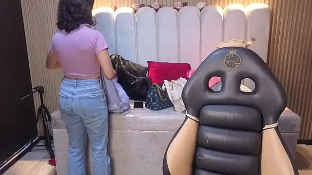 Lynn turner online show from 04/28/26, 12:54