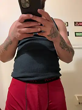 Tu PaPi Favorito online show from 03/02/26, 06:36