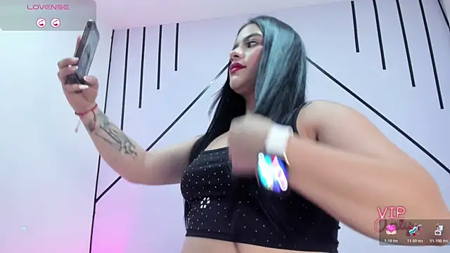 KeylaGomez  online show from 02/04/26, 12:44