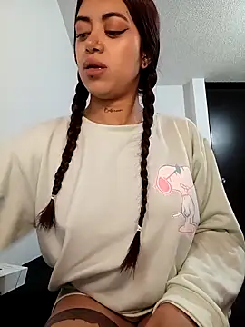  ValentinaX  online show from 02/18/26, 11:39