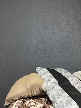 Snapshot of MeekyCurvyAss chatting on 02/08/26, 04:43 MeekyCurvyAss online show from 02/08/26, 04:43