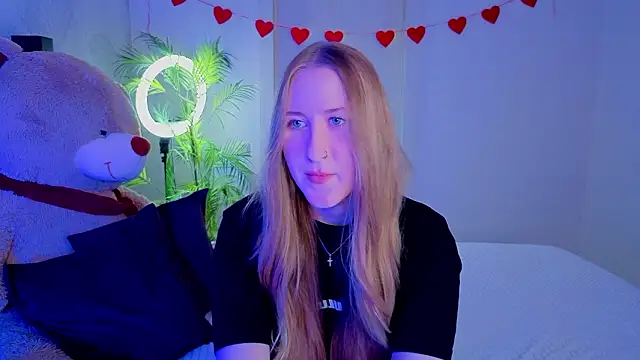 Snapshot of CassieReborn chatting on 02/28/26, 03:57 CassieReborn online show from 02/28/26, 03:57