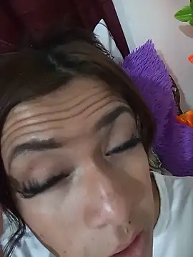 NathalialLooes online show from 05/20/26, 11:00