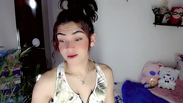 NathalialLooes online show from 06/26/26, 05:23