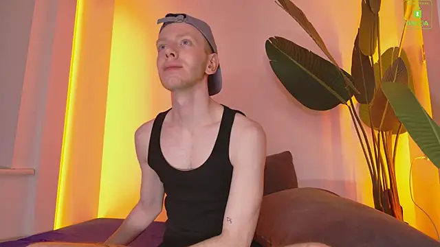 Snapshot of ZidNevil chatting on 02/08/26, 09:02 ZidNevil online show from 02/08/26, 09:02