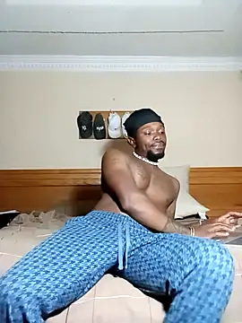 Snapshot of -HIIM- chatting on 02/18/26, 02:29 -HIIM- online show from 02/18/26, 02:29