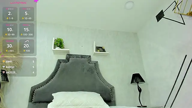 Snapshot of KarelyMitchel chatting on 01/31/26, 07:11 KarelyMitchel online show from 01/31/26, 07:11