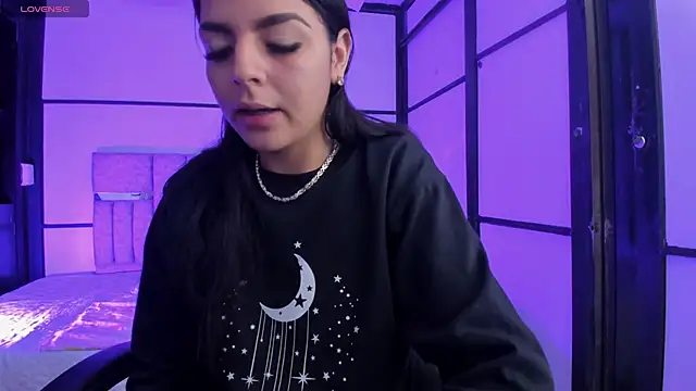 Snapshot of KarelyMitchel chatting on 02/07/26, 01:59 KarelyMitchel online show from 02/07/26, 01:59