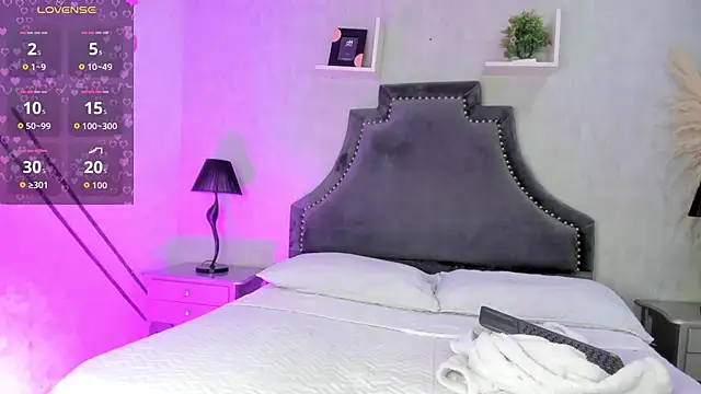 KarelyMitchel online show from 03/23/26, 12:42