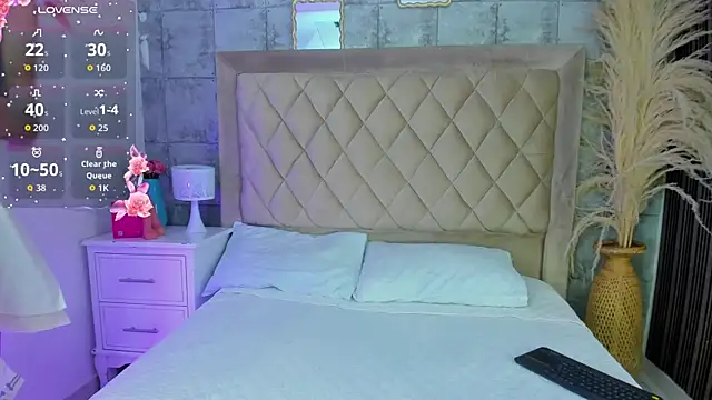 CleoFoxx  online show from 03/23/26, 12:53