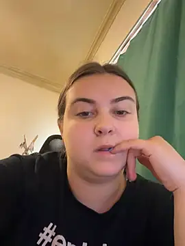 AlyaX X online show from 04/19/26, 12:04