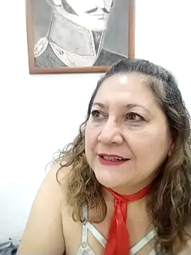 Snapshot of JULIETA_21- chatting on 02/04/26, 12:22 JULIETA 21- online show from 02/04/26, 12:22