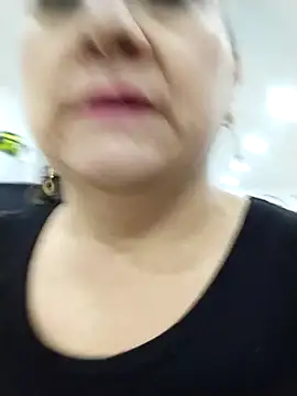 Snapshot of JULIETA_21- chatting on 02/11/26, 11:59 JULIETA 21- online show from 02/11/26, 11:59