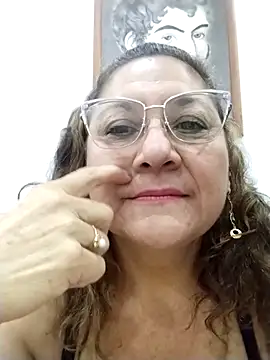 Snapshot of JULIETA_21- chatting on 02/24/26, 12:03 JULIETA 21- online show from 02/24/26, 12:03