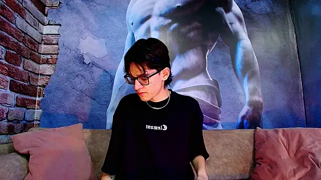 Snapshot of Jax_valentine chatting on 02/07/26, 05:16 Jax valentine online show from 02/07/26, 05:16