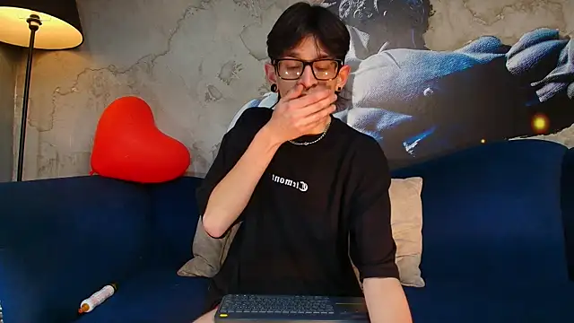 Snapshot of Jax_valentine chatting on 02/20/26, 10:54 Jax valentine online show from 02/20/26, 10:54