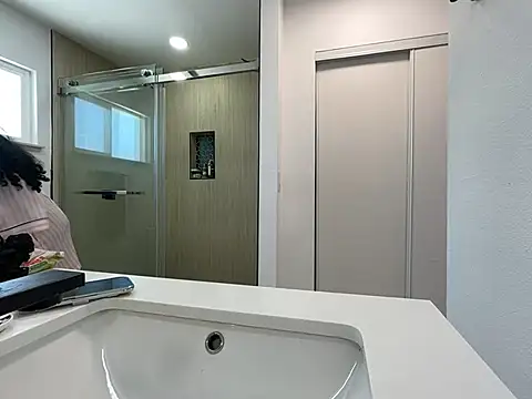 Anadia Starr online show from 04/05/26, 09:12