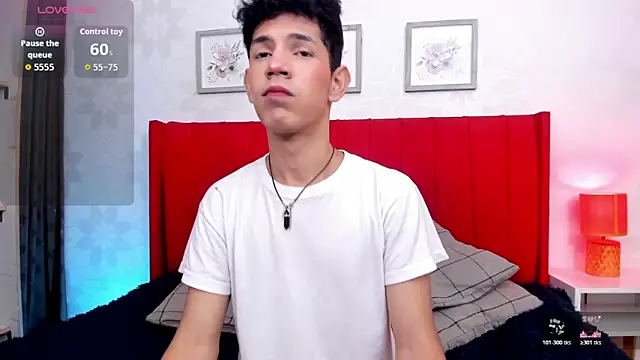 Snapshot of arlequiin_ chatting on 02/28/26, 07:37 arlequiin online show from 02/28/26, 07:37