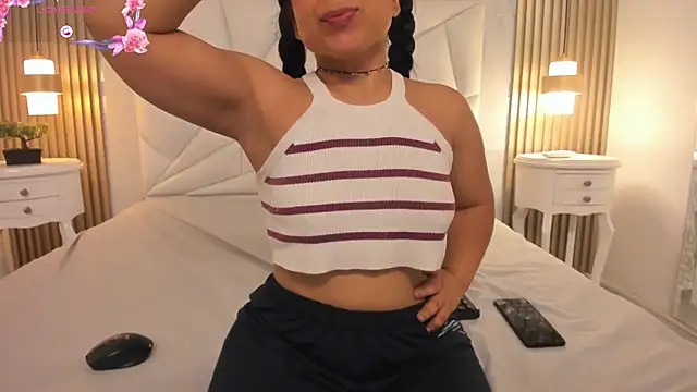 chiarafustox online show from 03/10/26, 06:57