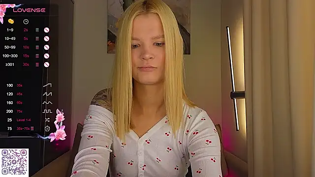 Snapshot of meowbaaby chatting on 02/13/26, 03:35 meowbaaby online show from 02/13/26, 03:35