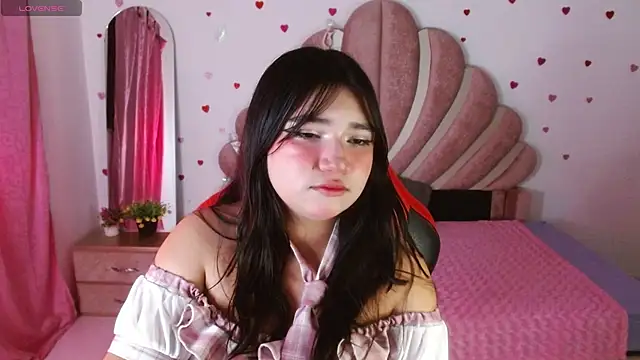 mia fox666 online show from 04/21/26, 12:34