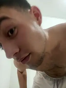 jhayko22 online show from 03/18/26, 07:11