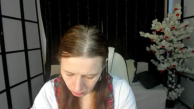 Kathrine Meyer online show from 04/21/26, 01:53