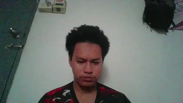 Snapshot of AsianDick2323 chatting on 06/18/26, 09:36 AsianDick2323 online show from 06/18/26, 09:36