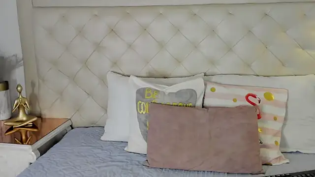 sweets one online show from 02/28/26, 03:40