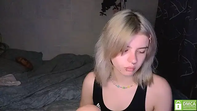 MoonlightGrace online show from 05/22/26, 05:40