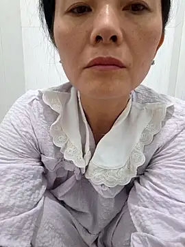 Snapshot of Baby-loveass69 chatting on 02/21/26, 01:17 Baby-loveass69 online show from 02/21/26, 01:17