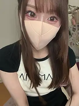 Snapshot of momo_mm chatting on 07/10/26, 01:03 momo mm online show from 07/10/26, 01:03